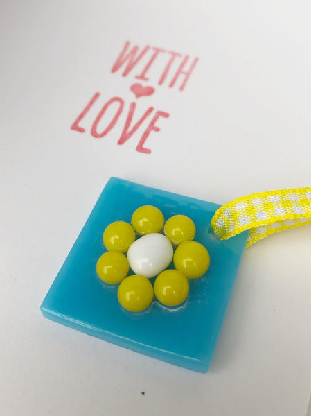 Retro Daisy (more colours)