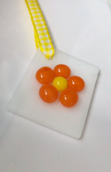 Retro Daisy (more colours)