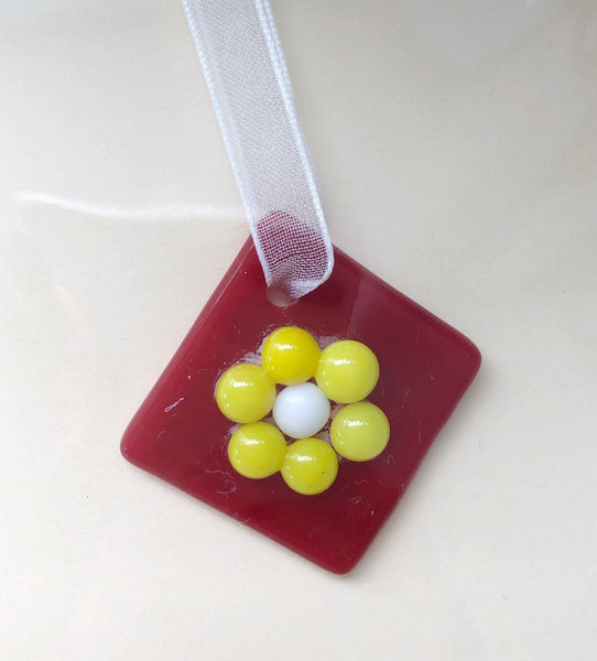 Retro Daisy (more colours)