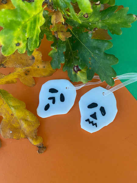 Skeleton head hanging decorations