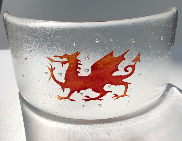 Red Dragon Candle Arch